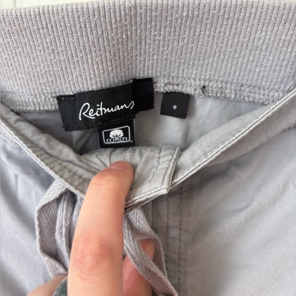 🎉4/30$🎉 Reitmans Grey Cotton Capri Pants – Size 8 - Picture 3 of 4